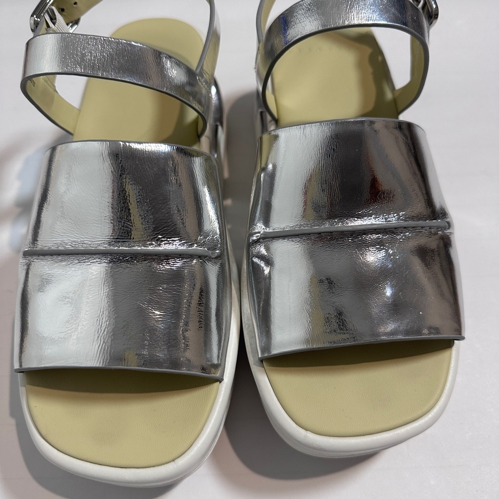 4CCCCEES Eclipse Pinch Slingback Sandal - Picture 4 of 6